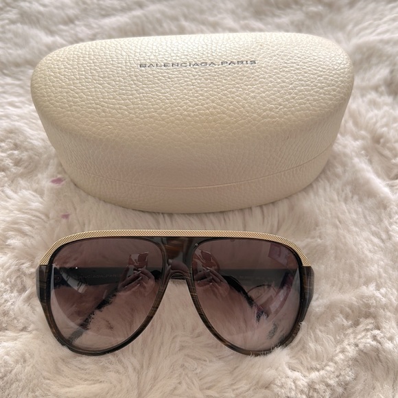 Balenciaga Accessories - Balenciaga Sunnies